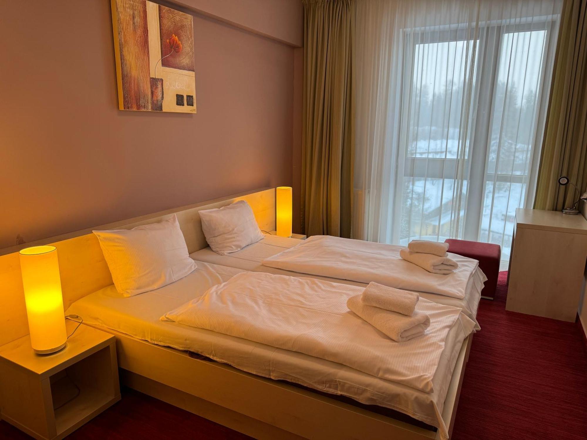 Apartment With Mountain View In Hotel Crocus, Strbske Pleso Luaran gambar